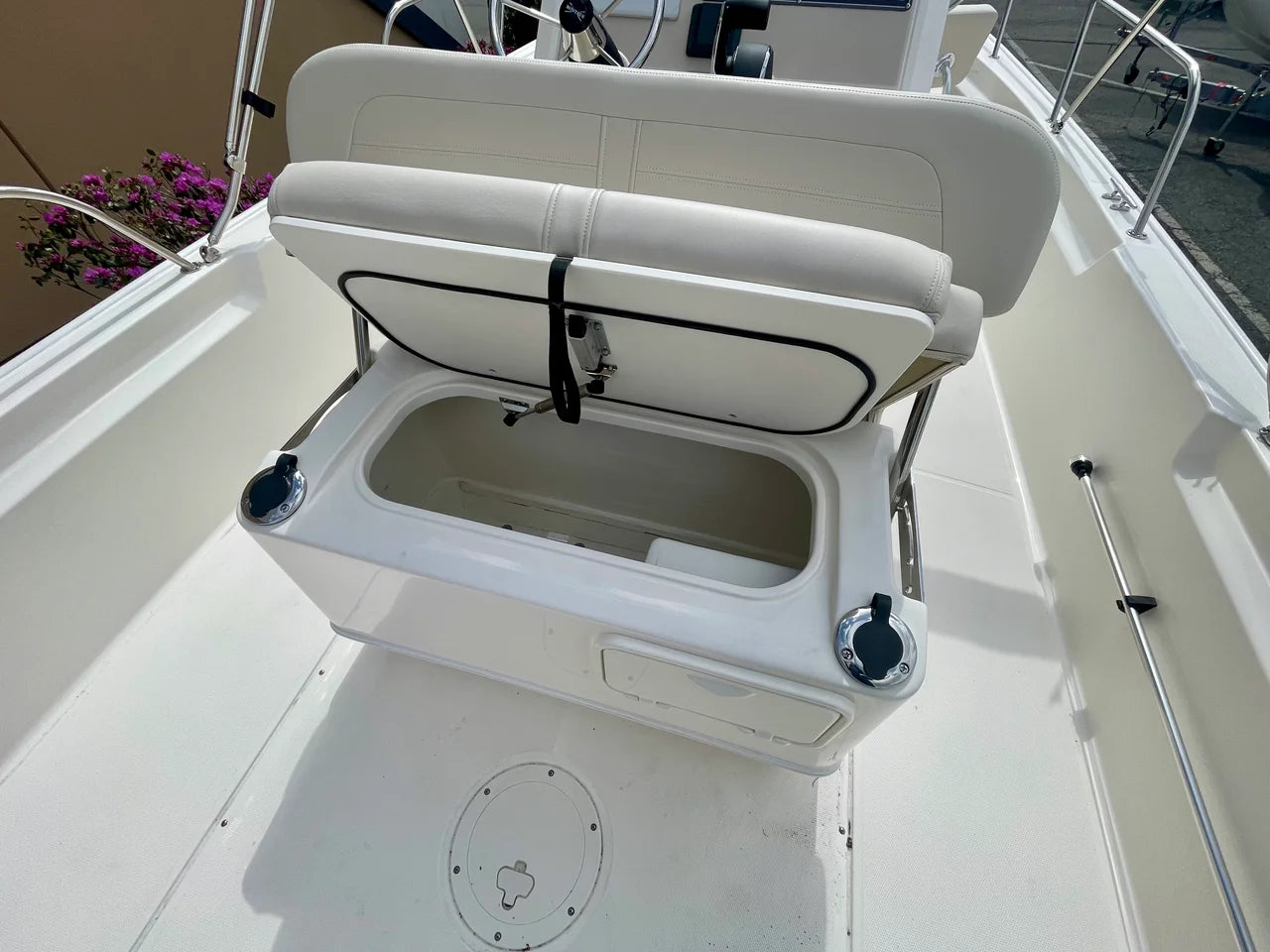 2026 Boston Whaler 210 Montauk 21.0 feet, Clearwater, Florida #8