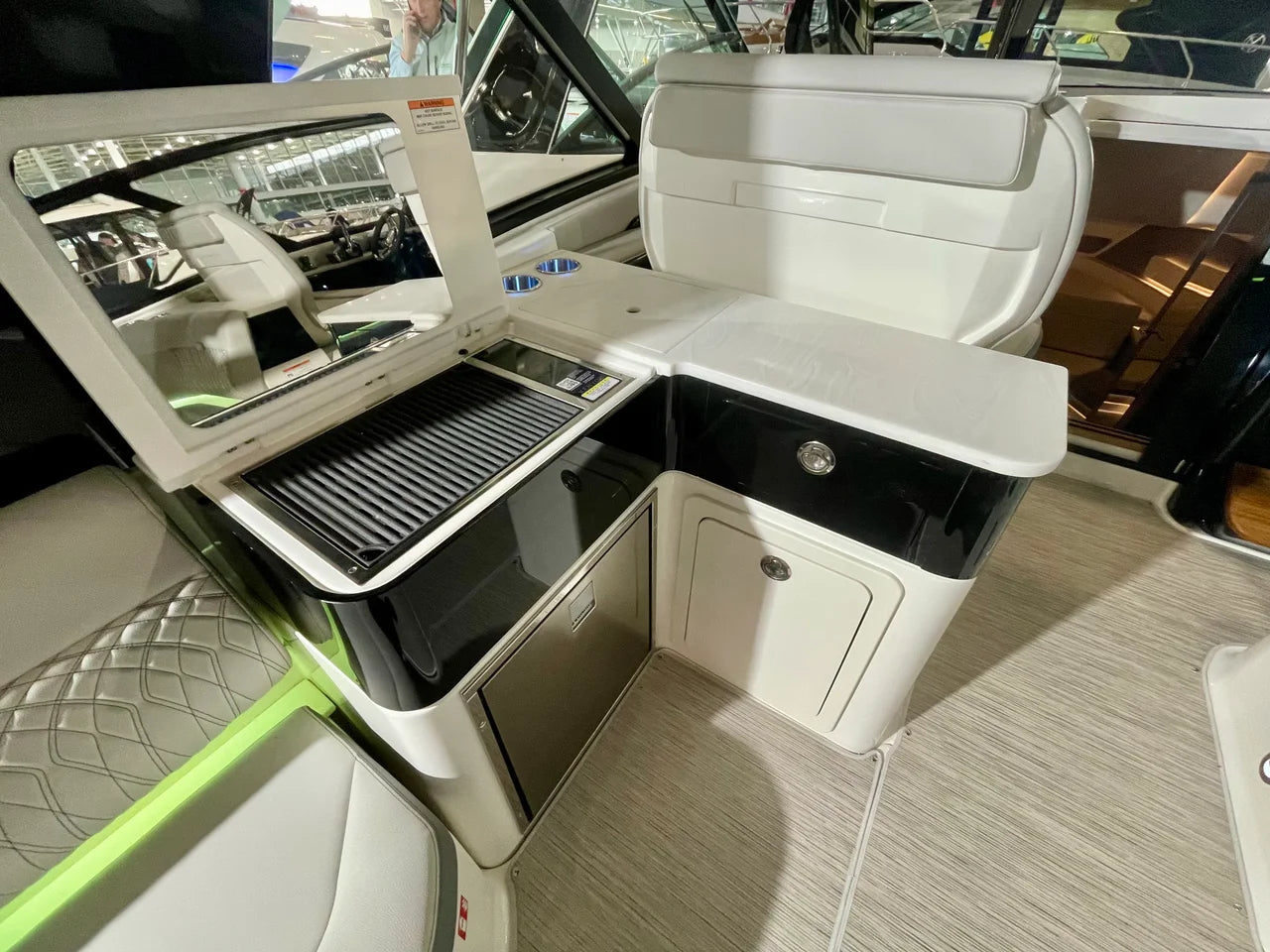 2026 Sea Ray Sundancer 370 Outboard 37.0 feet, Clearwater, Florida #5