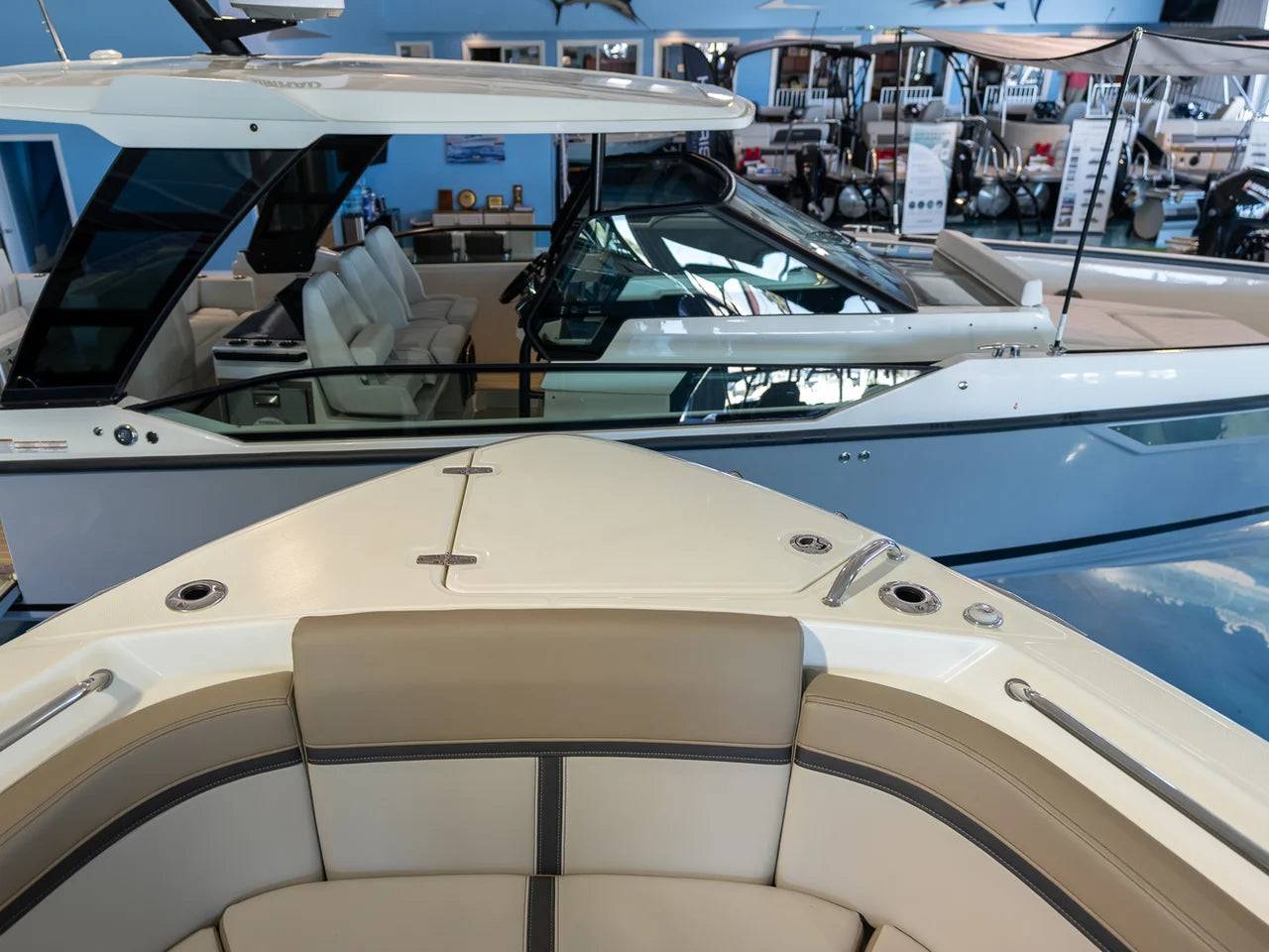 2026 Boston Whaler 330 Vantage 33.0 feet, Clearwater, Florida #13