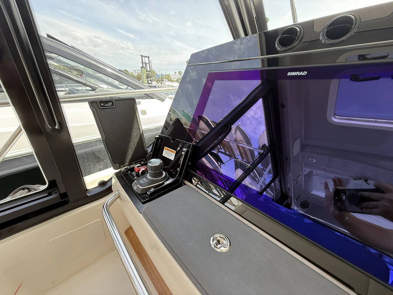 2026 Boston Whaler 405 Conquest 40.0 feet, Clearwater, Florida #6