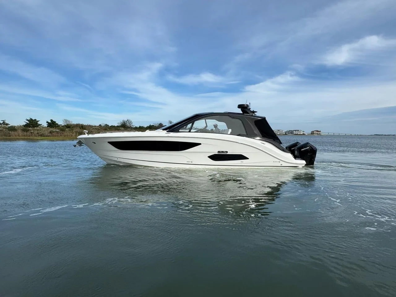 2026 Sea Ray Sundancer 370 Outboard 37.0 feet, Clearwater, Florida #1