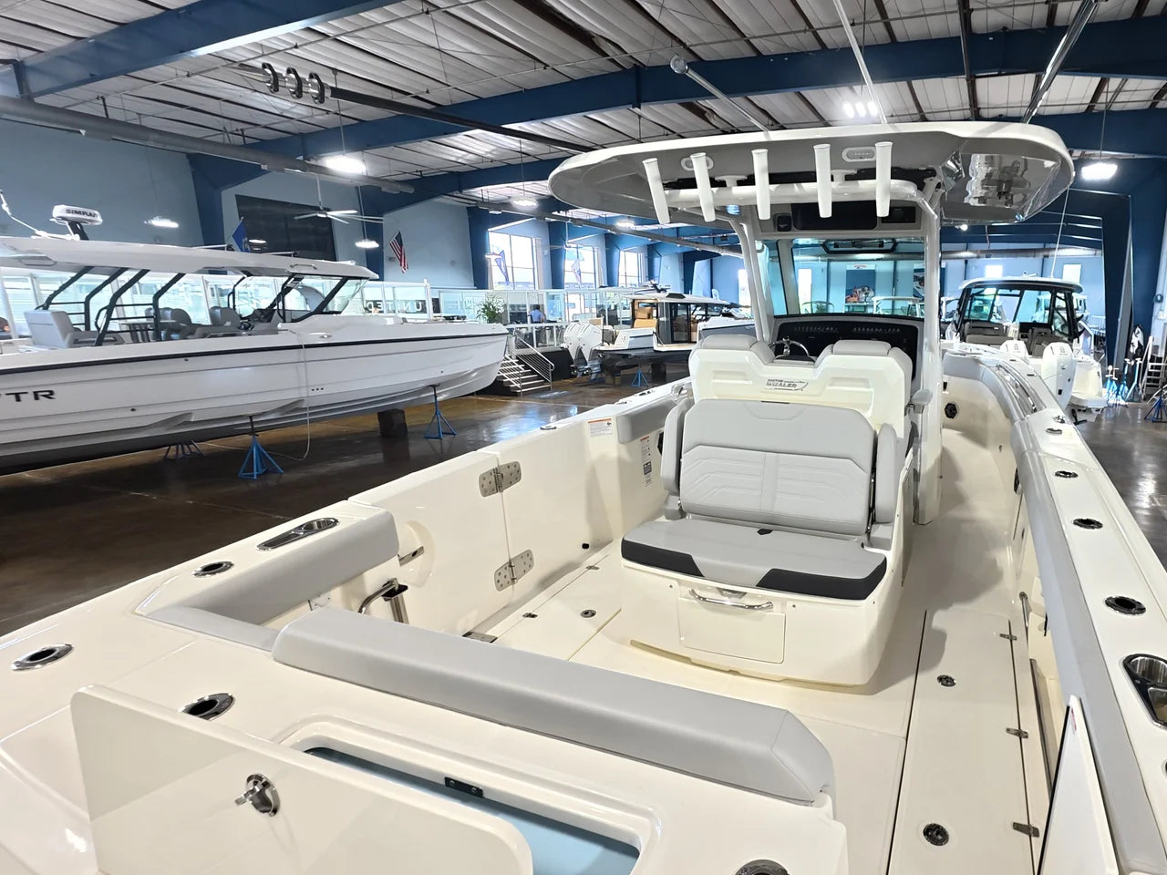 2026 Boston Whaler 330 Outrage 33.0 feet, Clearwater, Florida #6