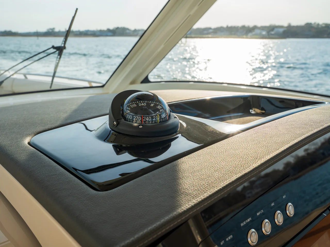 2026 Boston Whaler 350 Realm 35.0 feet, Clearwater, Florida #21