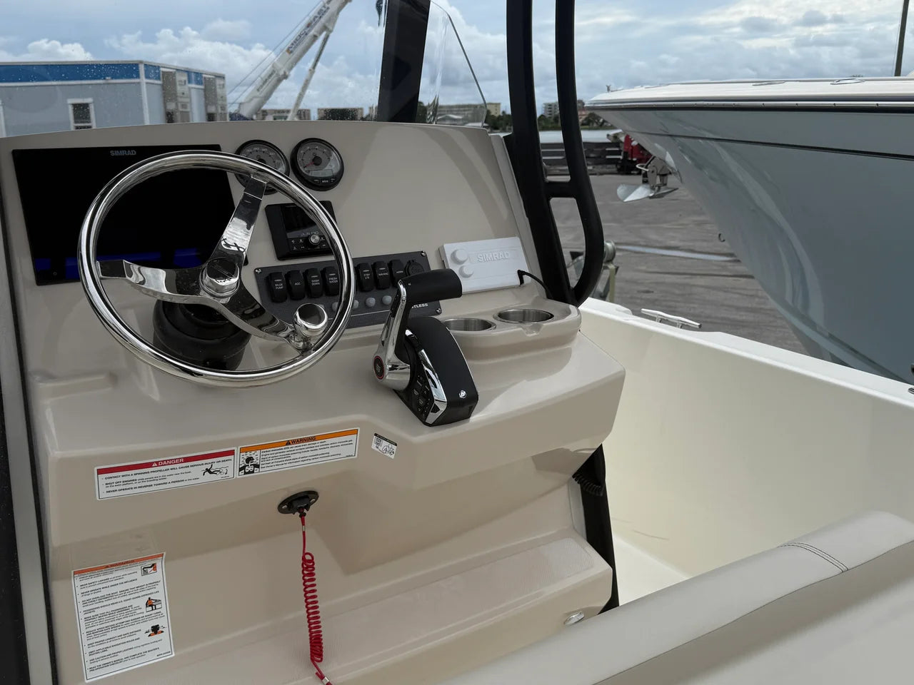 2026 Boston Whaler 250 Dauntless 25.0 feet, Clearwater, Florida #32