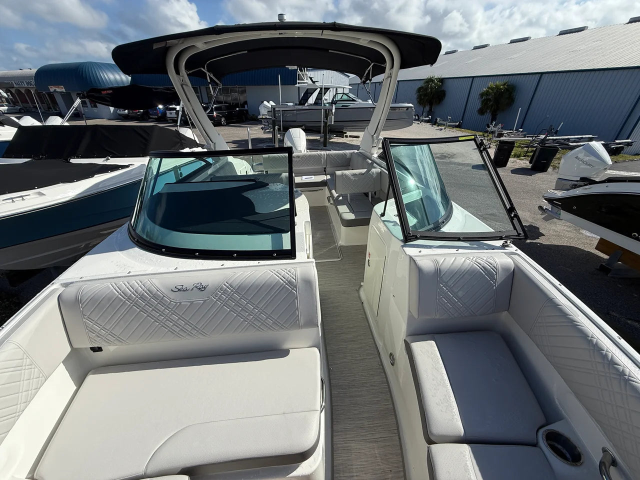 2026 Sea Ray SDX 250 Outboard 25.0 feet, Clearwater, Florida #7
