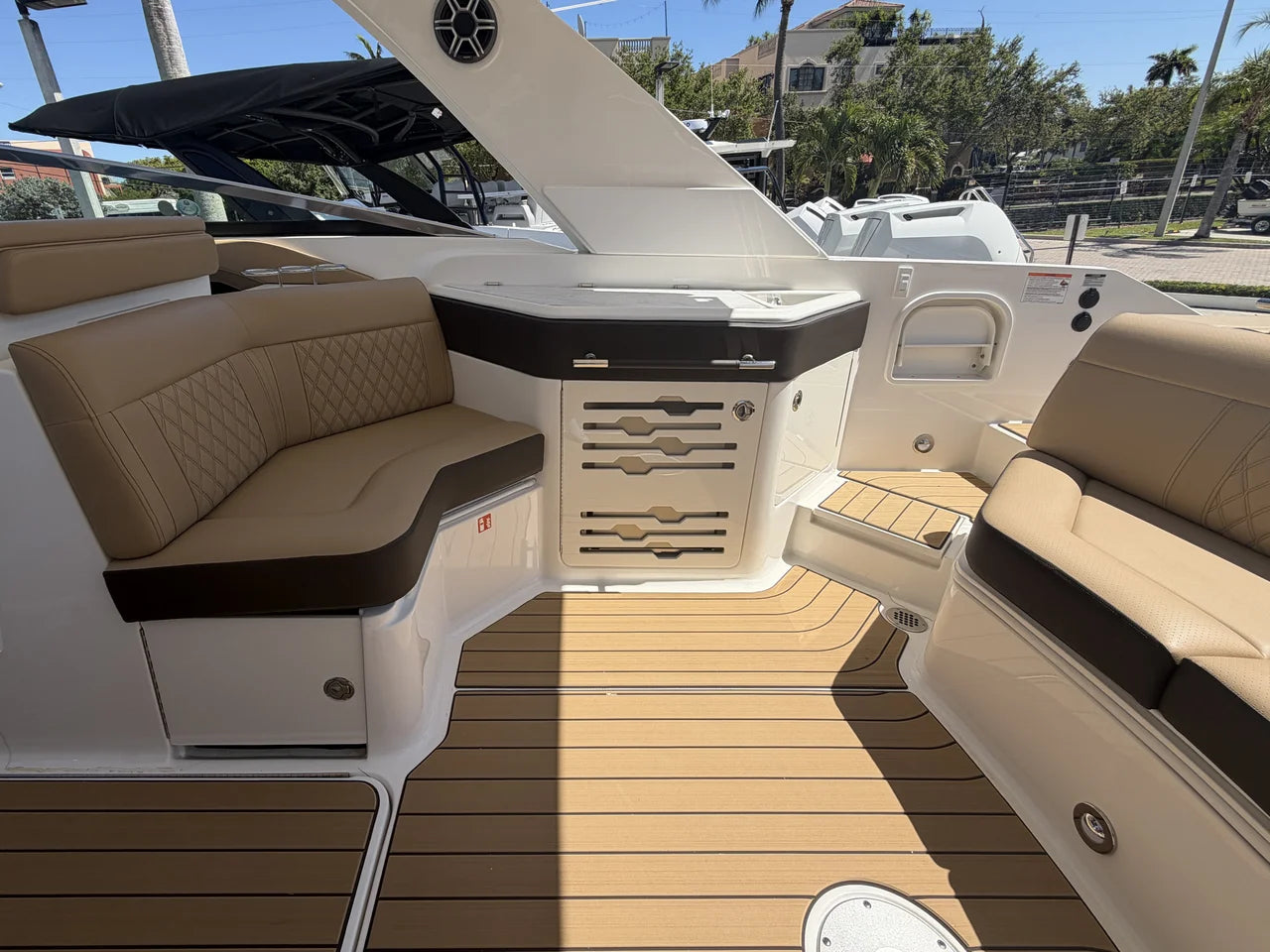 2026 Sea Ray SLX 310 Outboard 31.0 feet, Clearwater, Florida #15