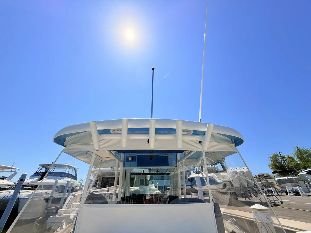 2026 Boston Whaler 330 Outrage 33.0 feet, Clearwater, Florida #32