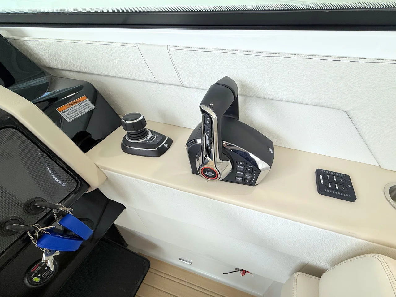 2026 Cruisers Yachts 34 GLS 34.0 feet, Clearwater, Florida #32