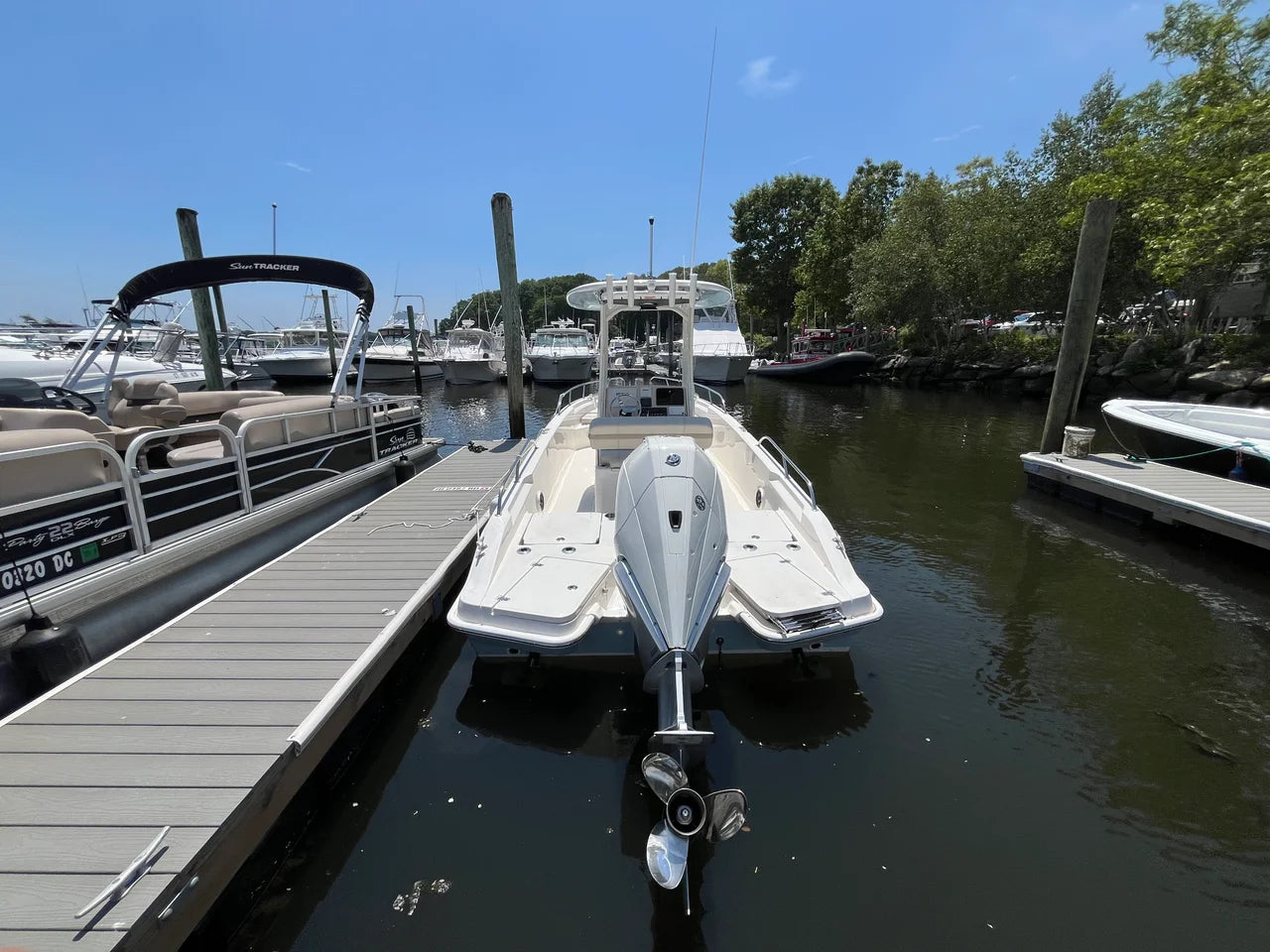 2026 Boston Whaler 250 Dauntless 25.0 feet, Clearwater, Florida #2