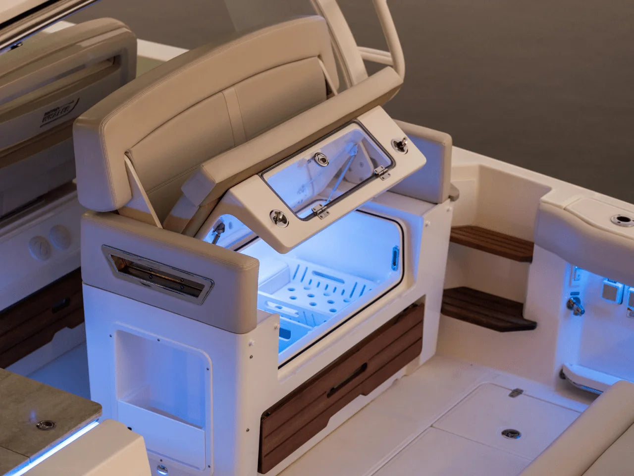 2026 Boston Whaler 380 Realm 38.0 feet, Clearwater, Florida #59