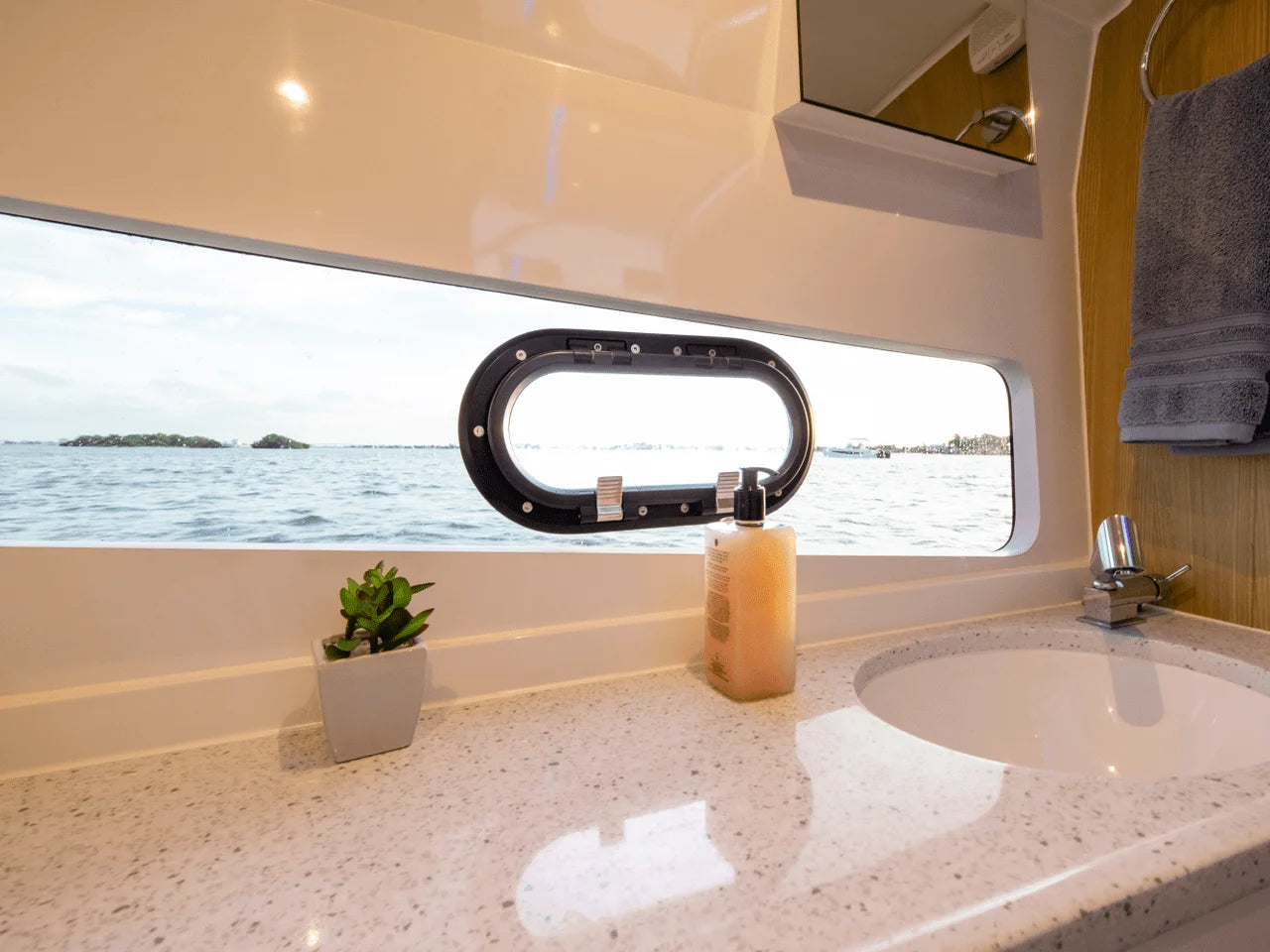 2026 Aquila 32 Sport 32.0 feet, Clearwater, Florida #12