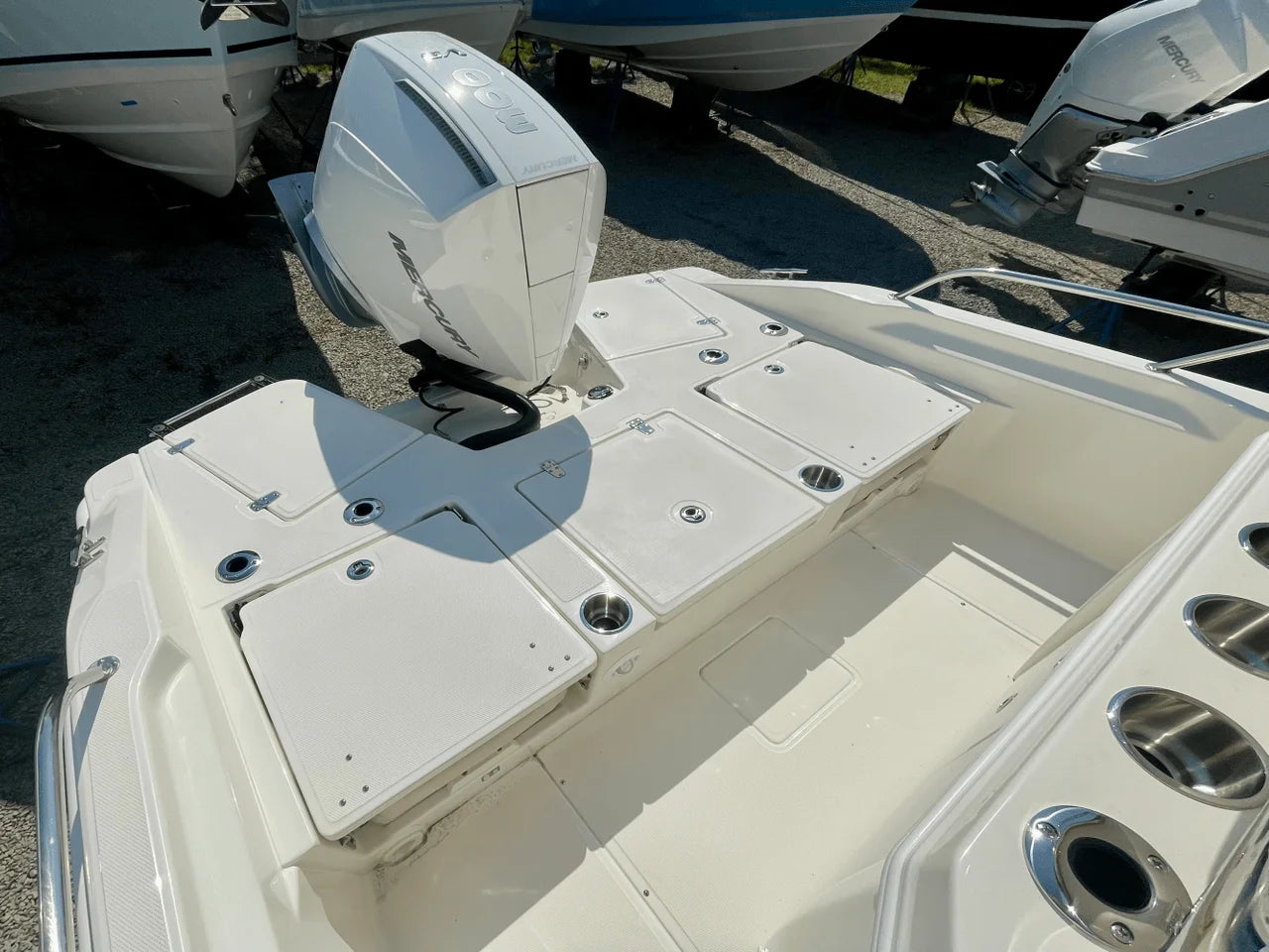 2026 Boston Whaler 250 Dauntless 25.0 feet, Clearwater, Florida #11