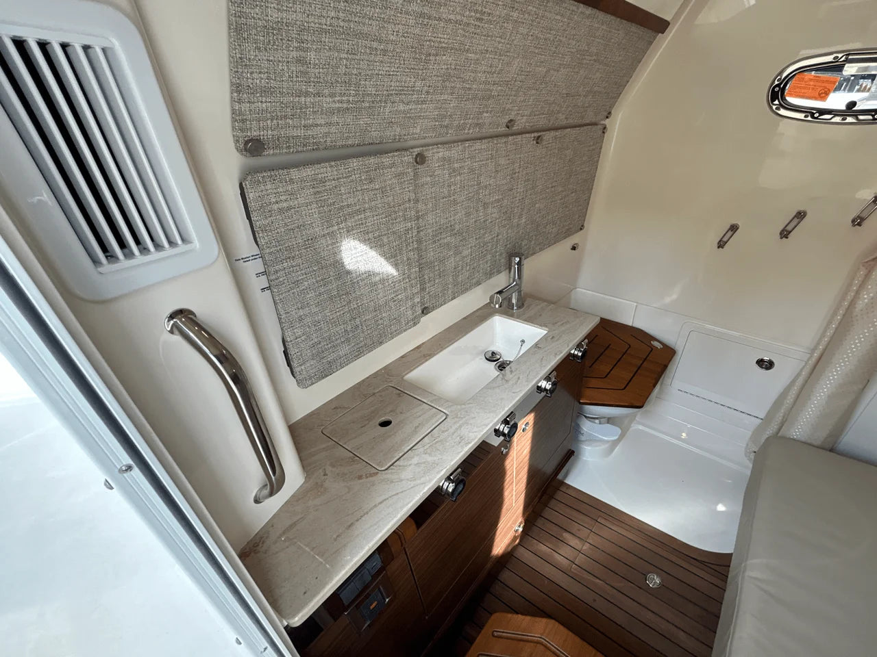 2026 Boston Whaler 360 Outrage 36.0 feet, Clearwater, Florida #25