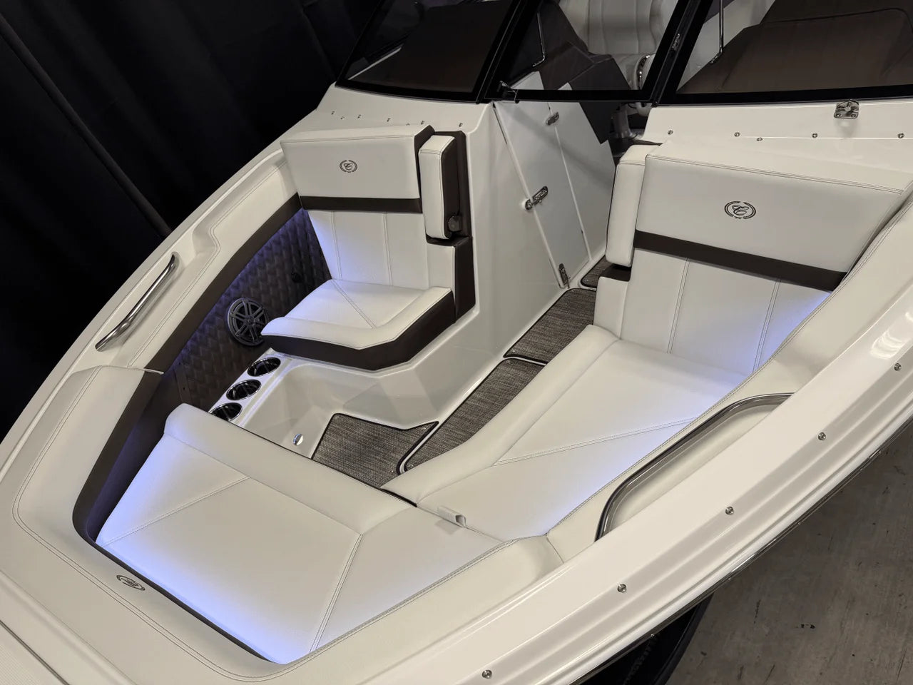 2025 Cobalt R6 Outboard 26.0 feet, Clearwater, Florida #16