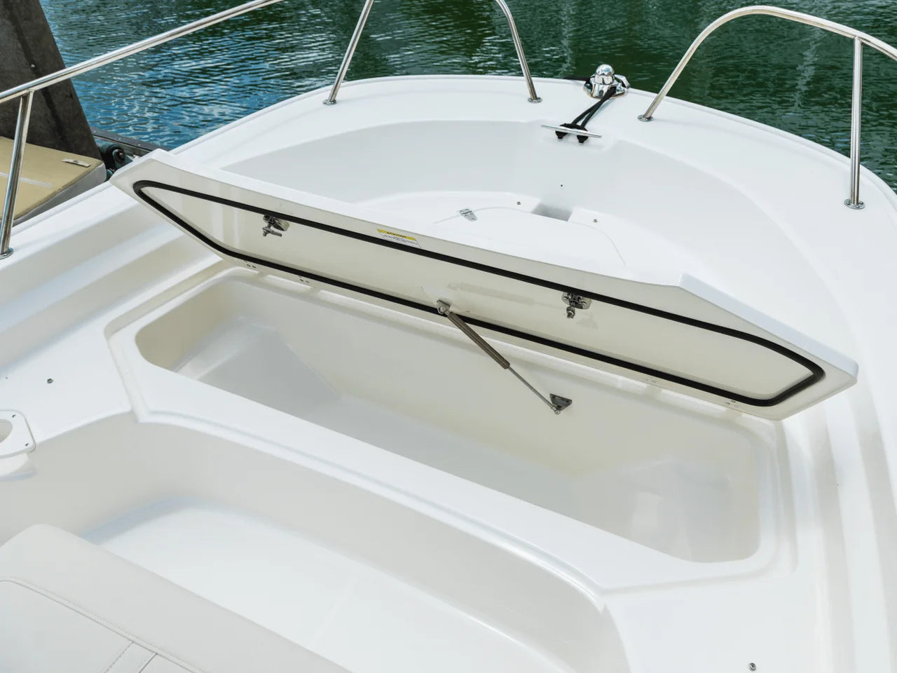 2026 Boston Whaler 190 Montauk 19.0 feet, Clearwater, Florida #33