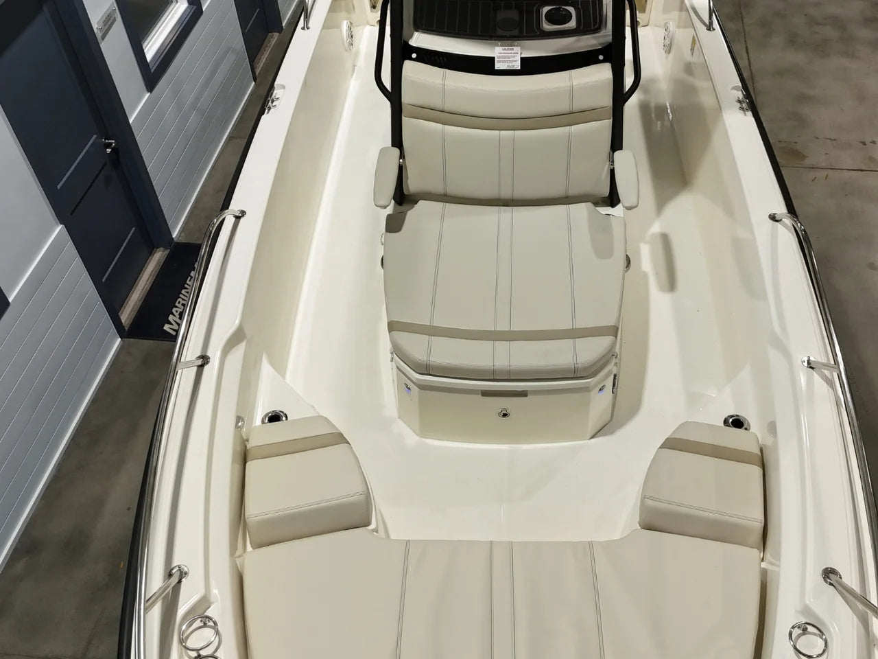 2026 Boston Whaler 250 Dauntless 25.0 feet, Clearwater, Florida #19