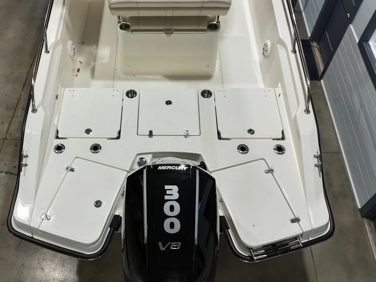 2026 Boston Whaler 250 Dauntless 25.0 feet, Clearwater, Florida #6