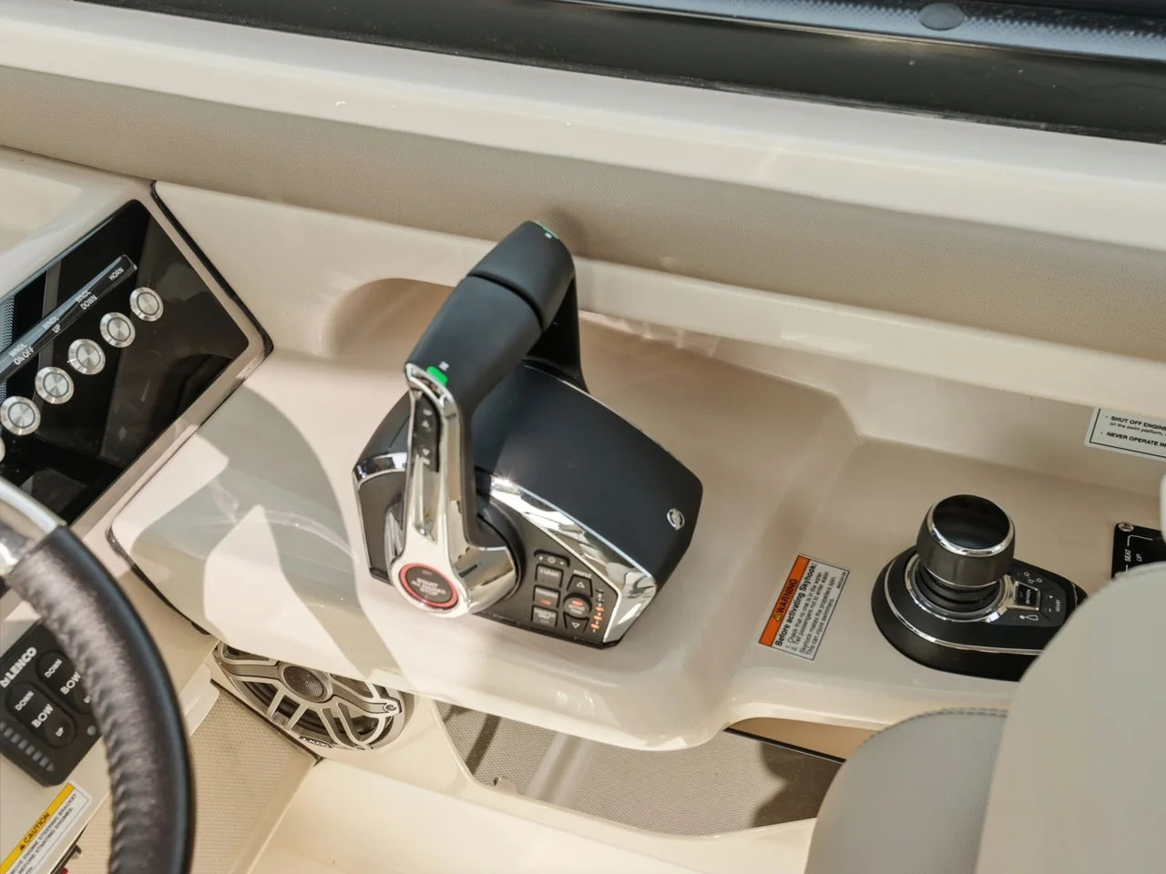 2026 Boston Whaler 330 Vantage 33.0 feet, Clearwater, Florida #20