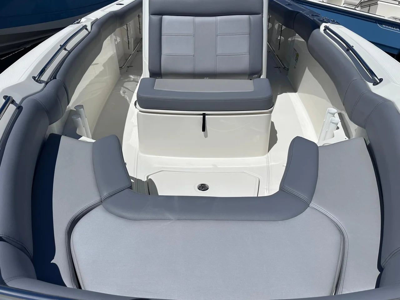 2026 Boston Whaler 230 Outrage 23.0 feet, Clearwater, Florida #16