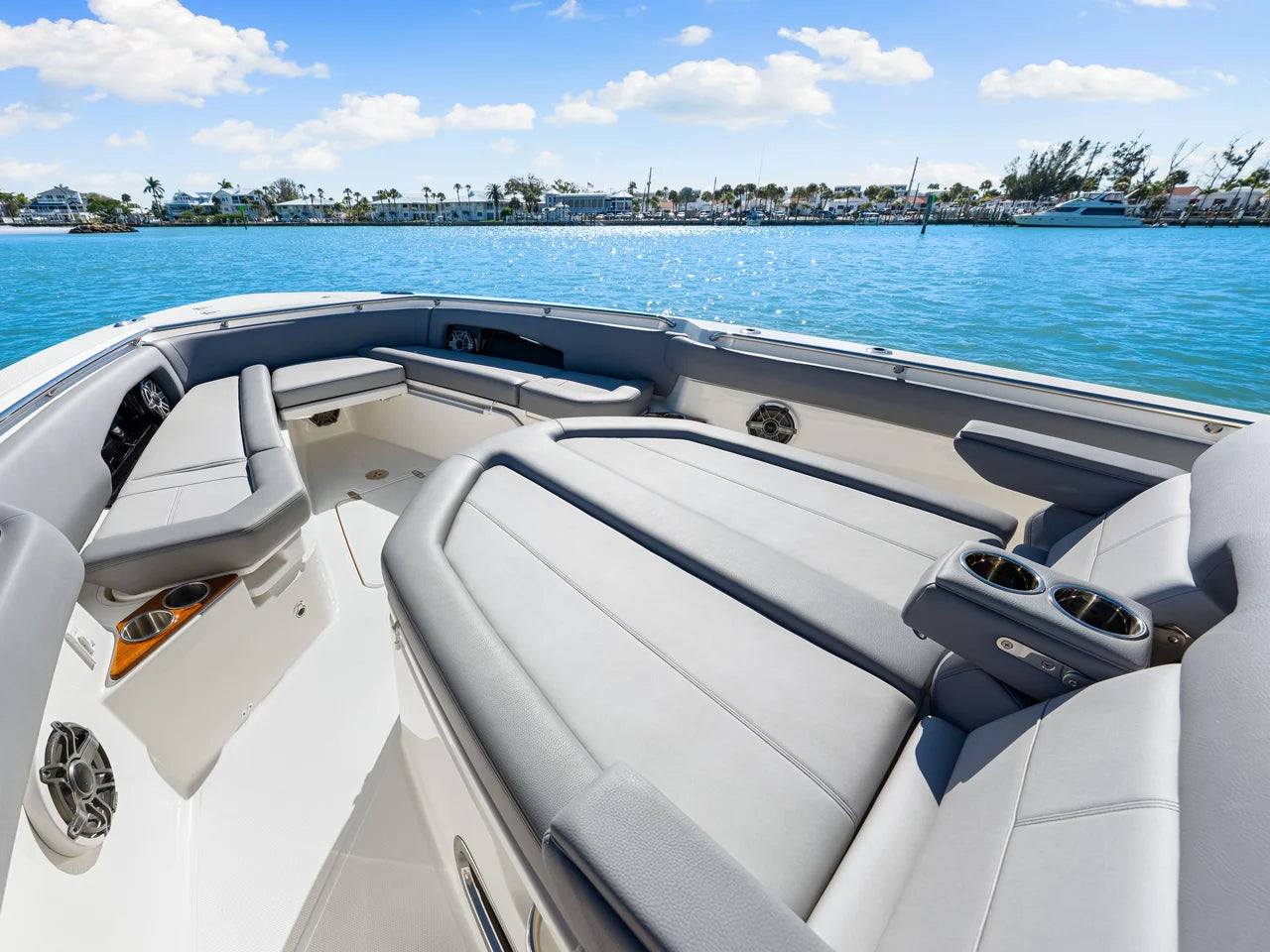 2026 Boston Whaler 360 Outrage 36.0 feet, Clearwater, Florida #7
