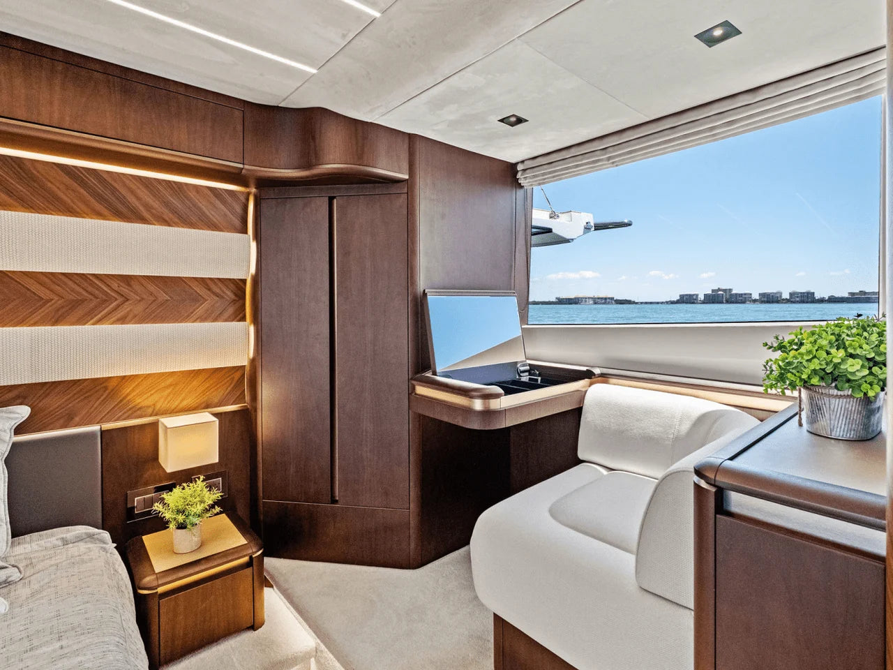2025 Galeon 560 FLY 56.0 feet, Clearwater, Florida #69