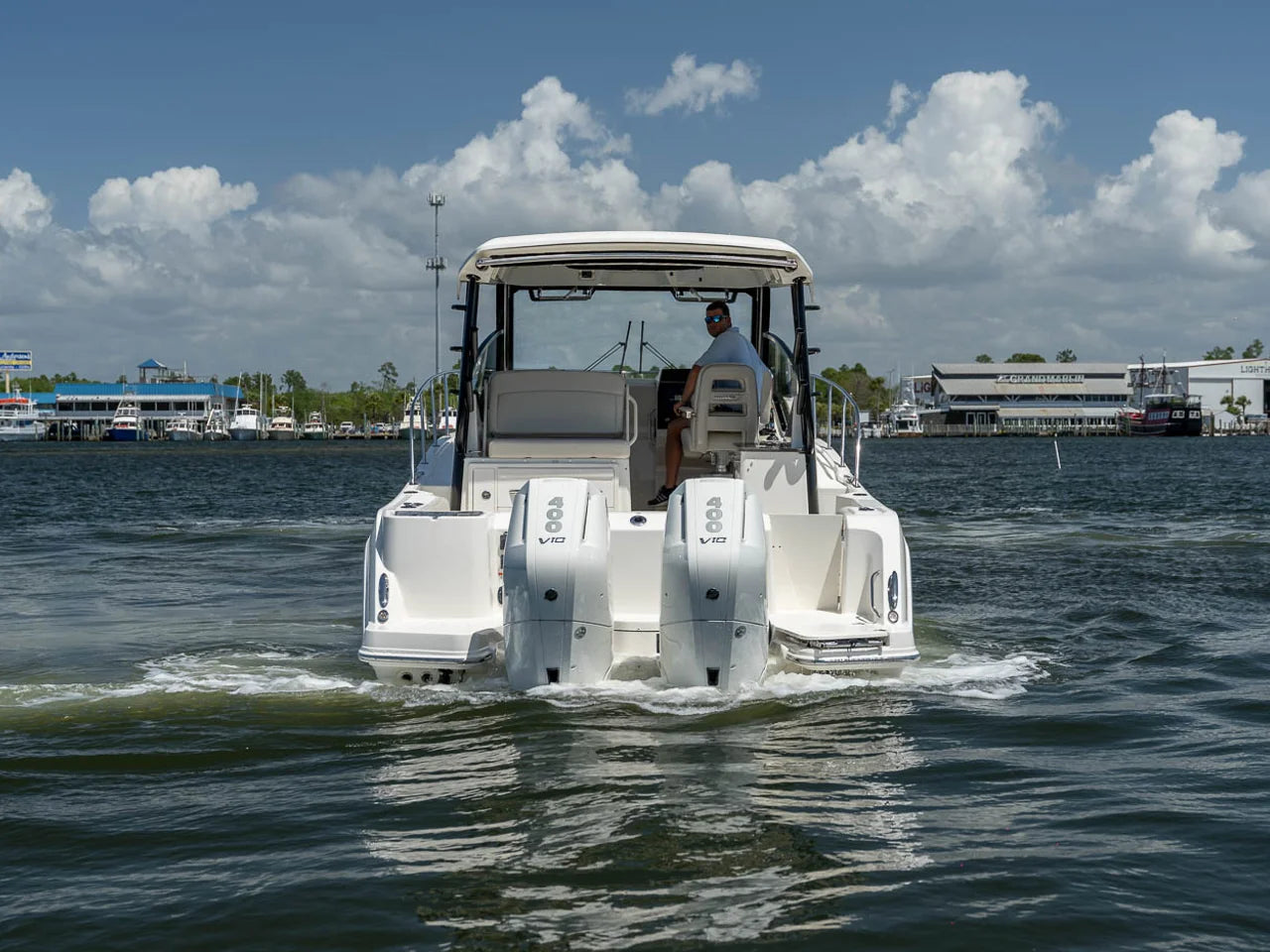 2026 Boston Whaler 325 Conquest 32.0 feet, Clearwater, Florida #4