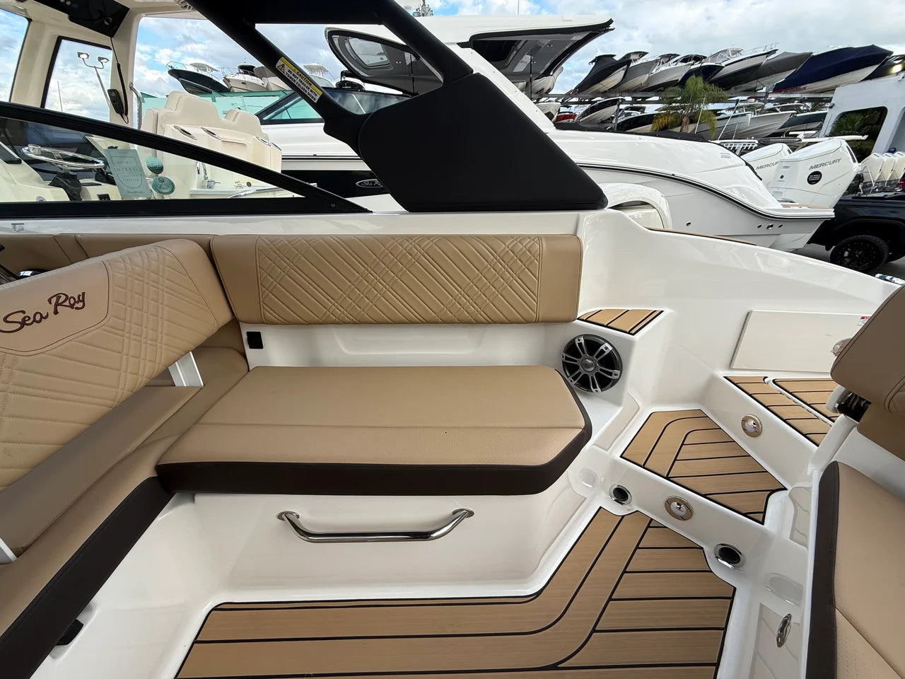 2026 Sea Ray SDX 270 Outboard 27.0 feet, Clearwater, Florida #14