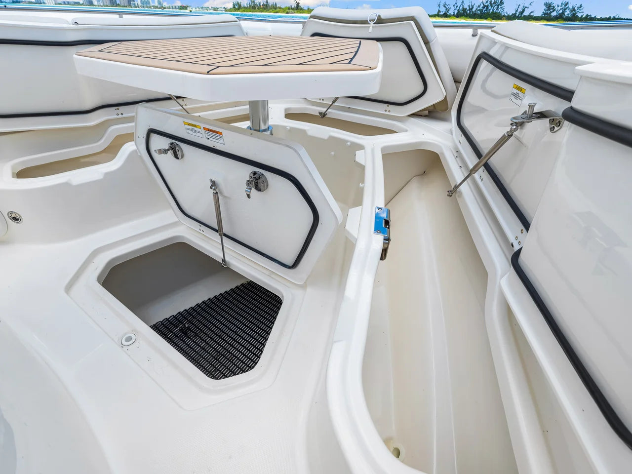 2026 Boston Whaler 380 Outrage 38.0 feet, Clearwater, Florida #24