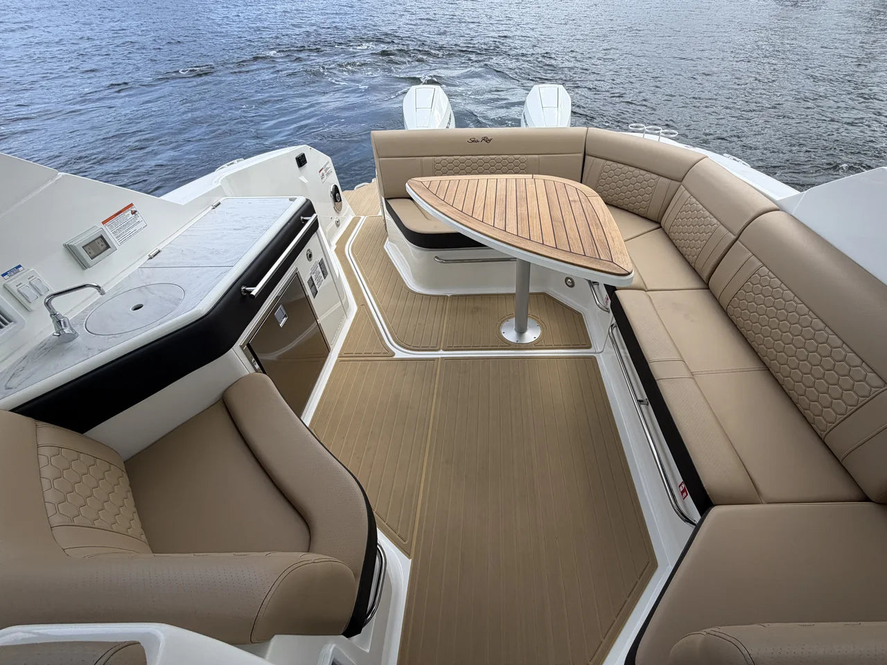 2026 Sea Ray Sundancer 320 Outboard 32.0 feet, Clearwater, Florida #24