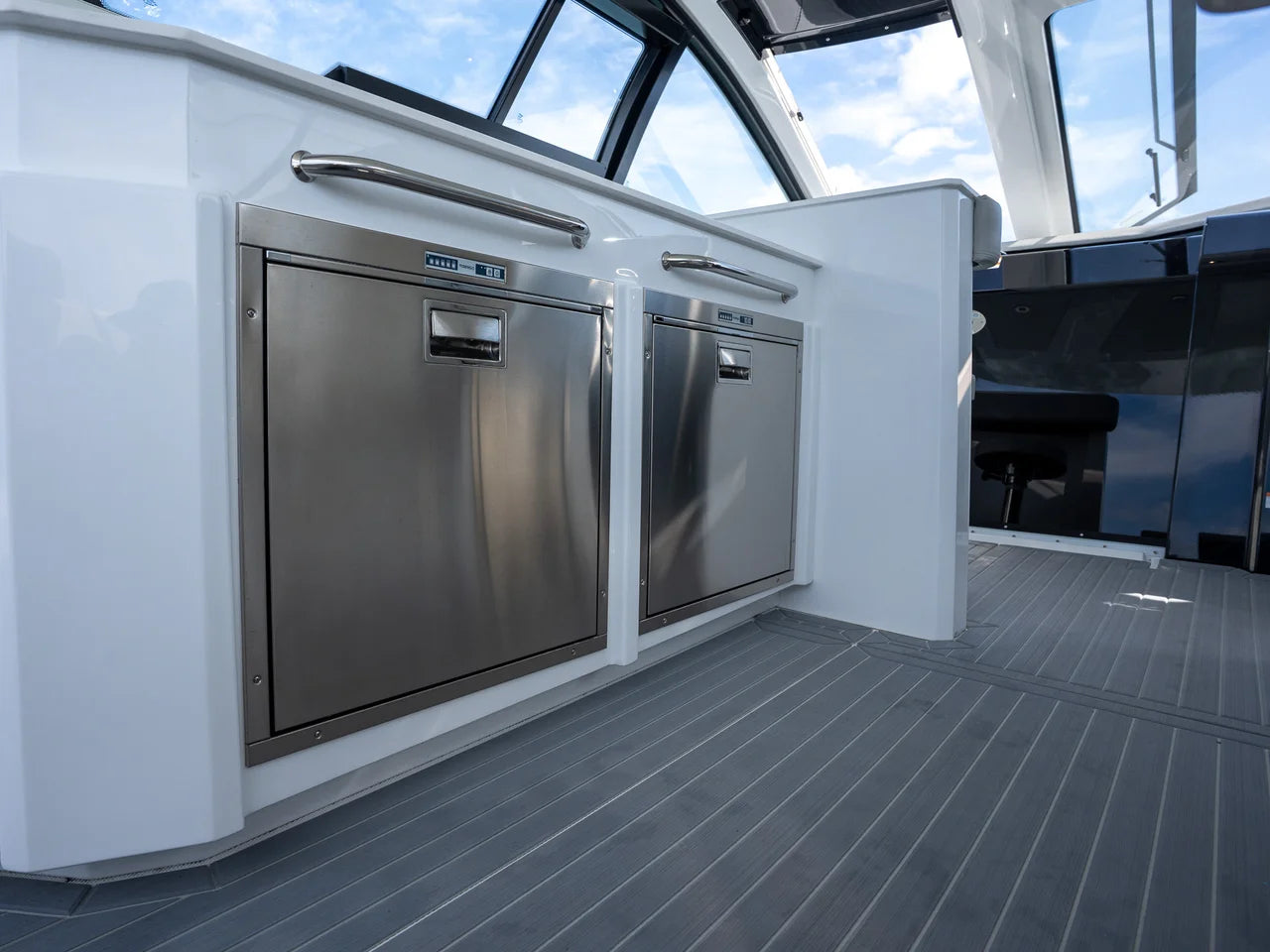 2026 Cruisers Yachts 42 GLS Outboard 42.0 feet, Clearwater, Florida #40