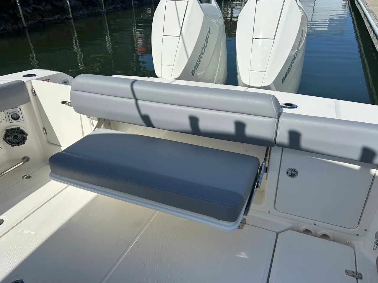 2026 Boston Whaler 330 Outrage 33.0 feet, Clearwater, Florida #18