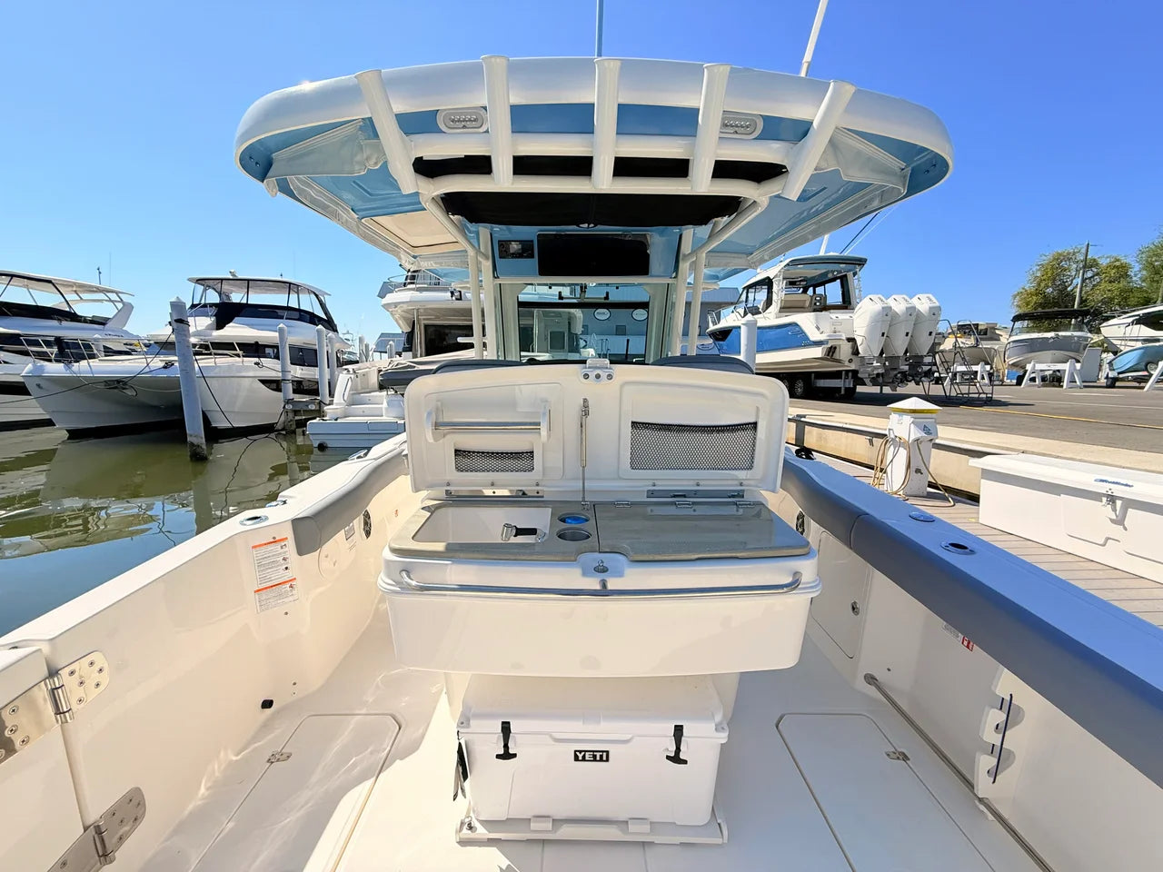 2026 Boston Whaler 330 Outrage 33.0 feet, Clearwater, Florida #47