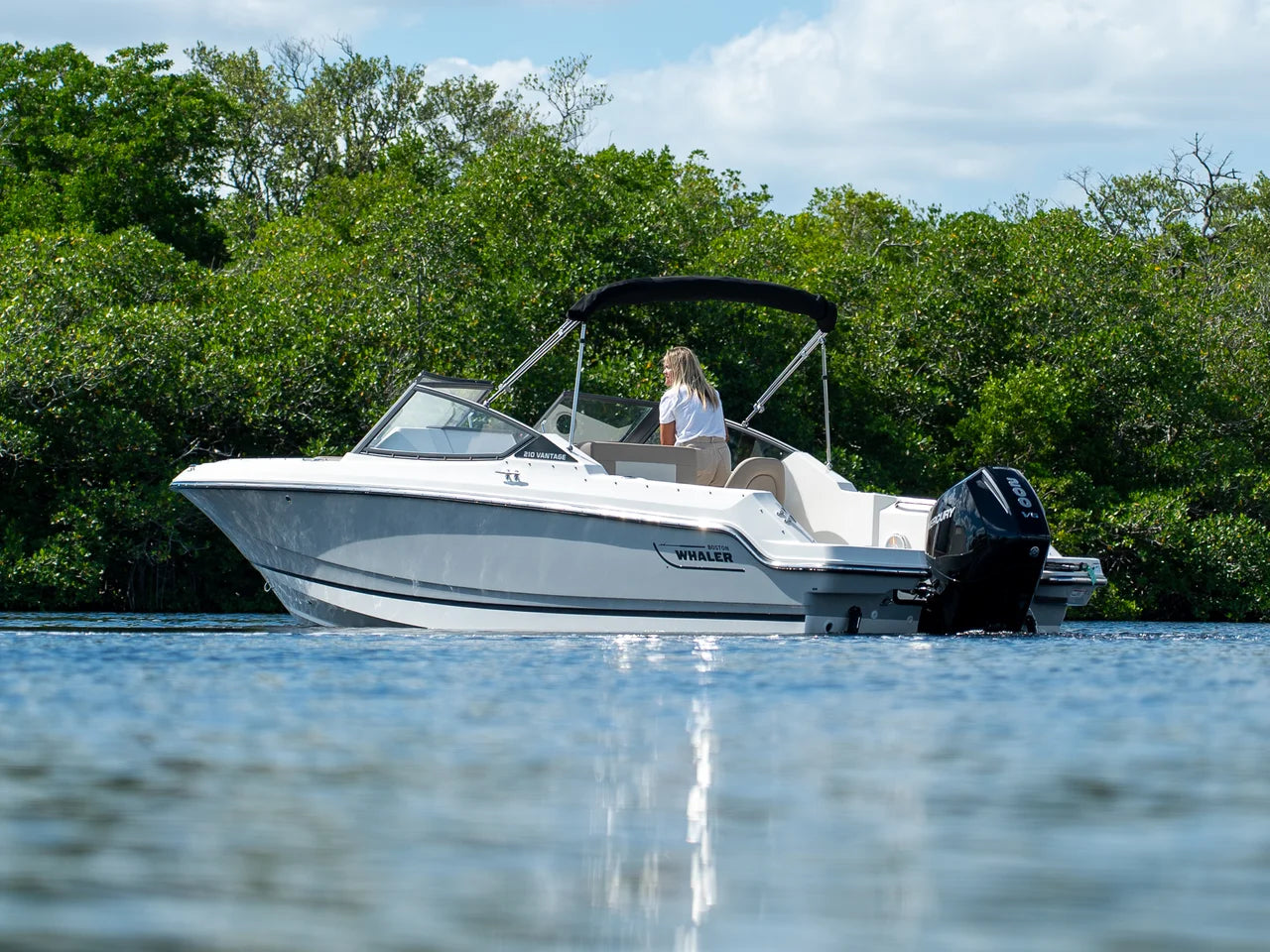 2026 Boston Whaler 210 Vantage 21.0 feet, Clearwater, Florida #2