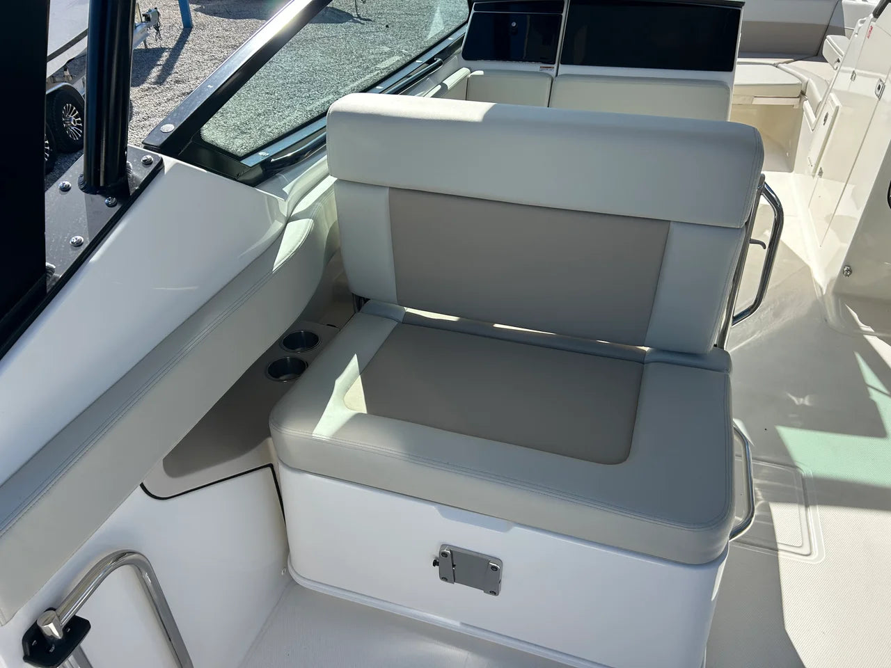 2026 Boston Whaler 280 Vantage 28.0 feet, Clearwater, Florida #13