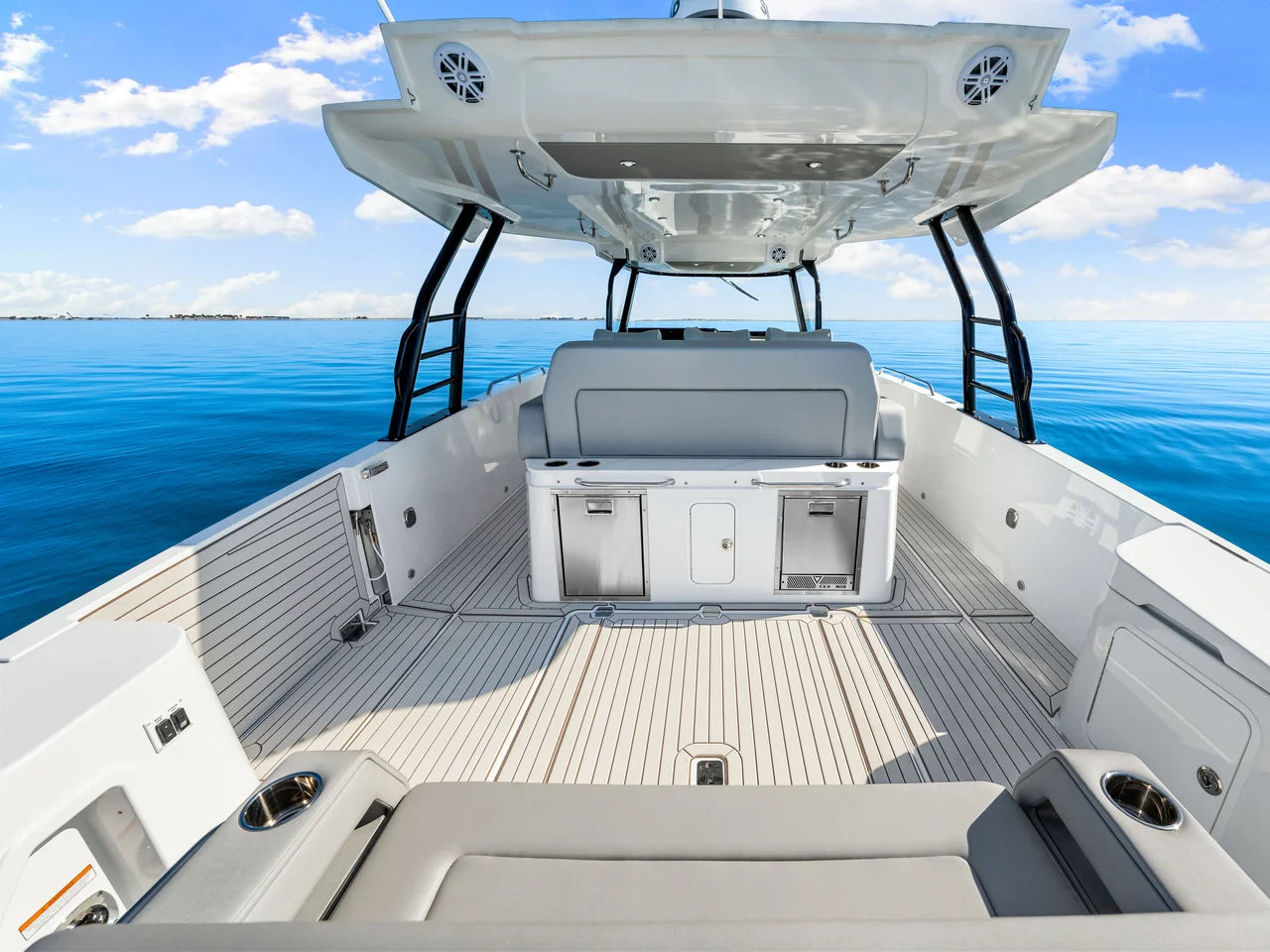 2026 Cruisers Yachts 38 VTR 38.0 feet, Clearwater, Florida #49