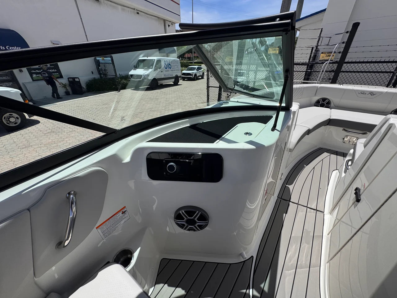 2026 Sea Ray SDX 230 Outboard 23.0 feet, Clearwater, Florida #16