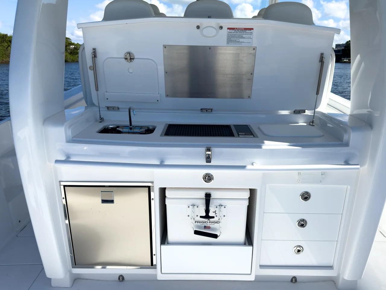 2026 Intrepid 43 NOMAD SE 43.0 feet, Clearwater, Florida #7