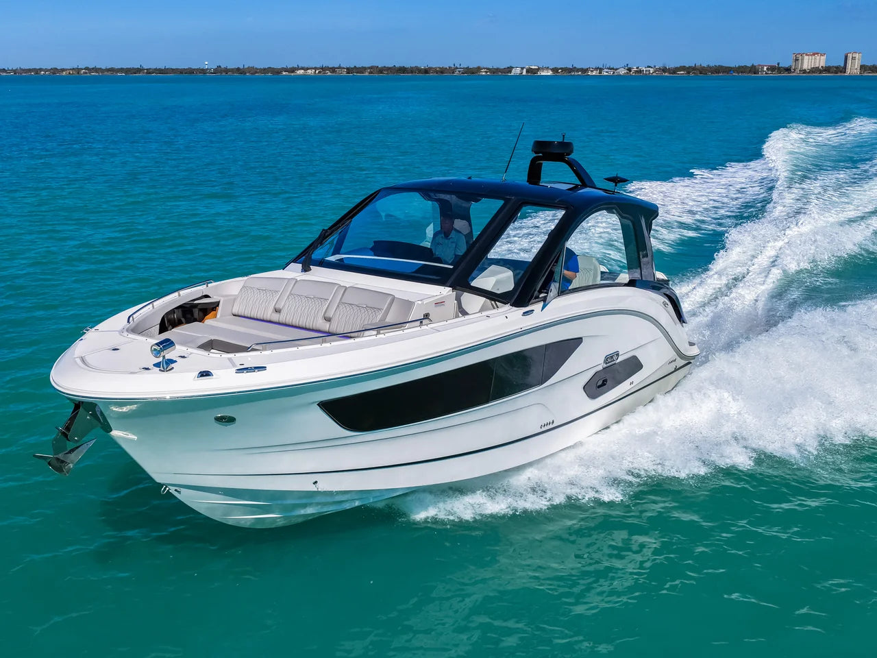 2026 Sea Ray Sundancer 370 Outboard 37.0 feet, Clearwater, Florida #17