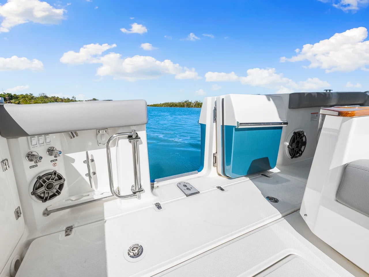 2026 Boston Whaler 360 Outrage 36.0 feet, Clearwater, Florida #15