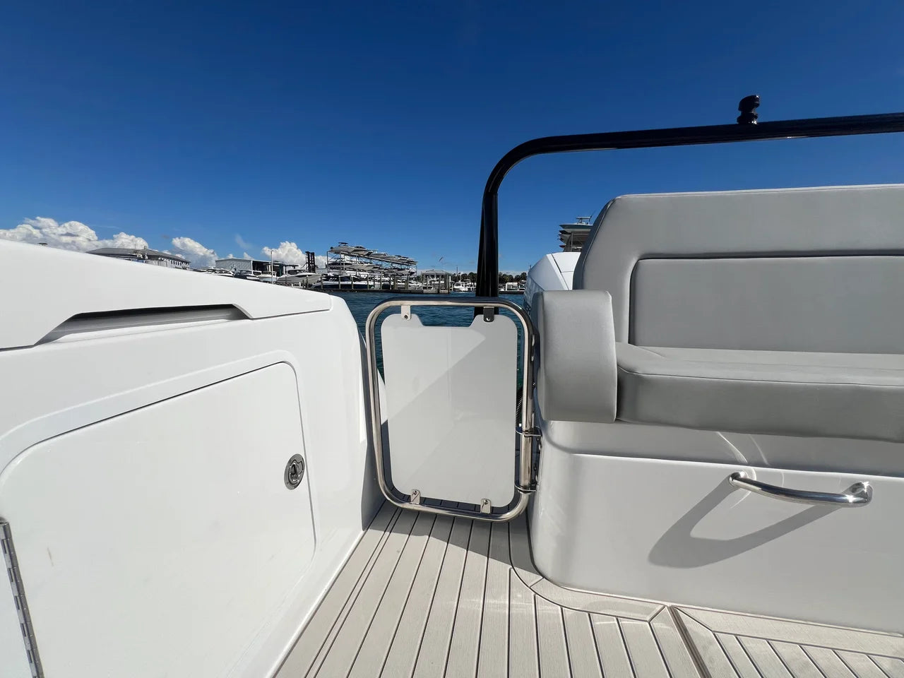 2026 Cruisers Yachts 38 VTR 38.0 feet, Clearwater, Florida #25