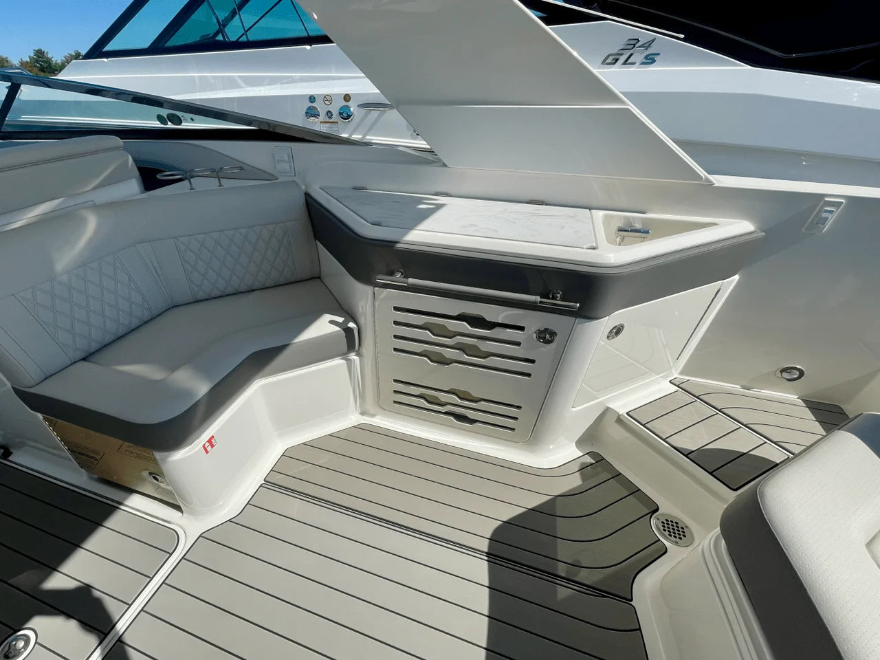 2026 Sea Ray SLX 310 Outboard 31.0 feet, Clearwater, Florida #8