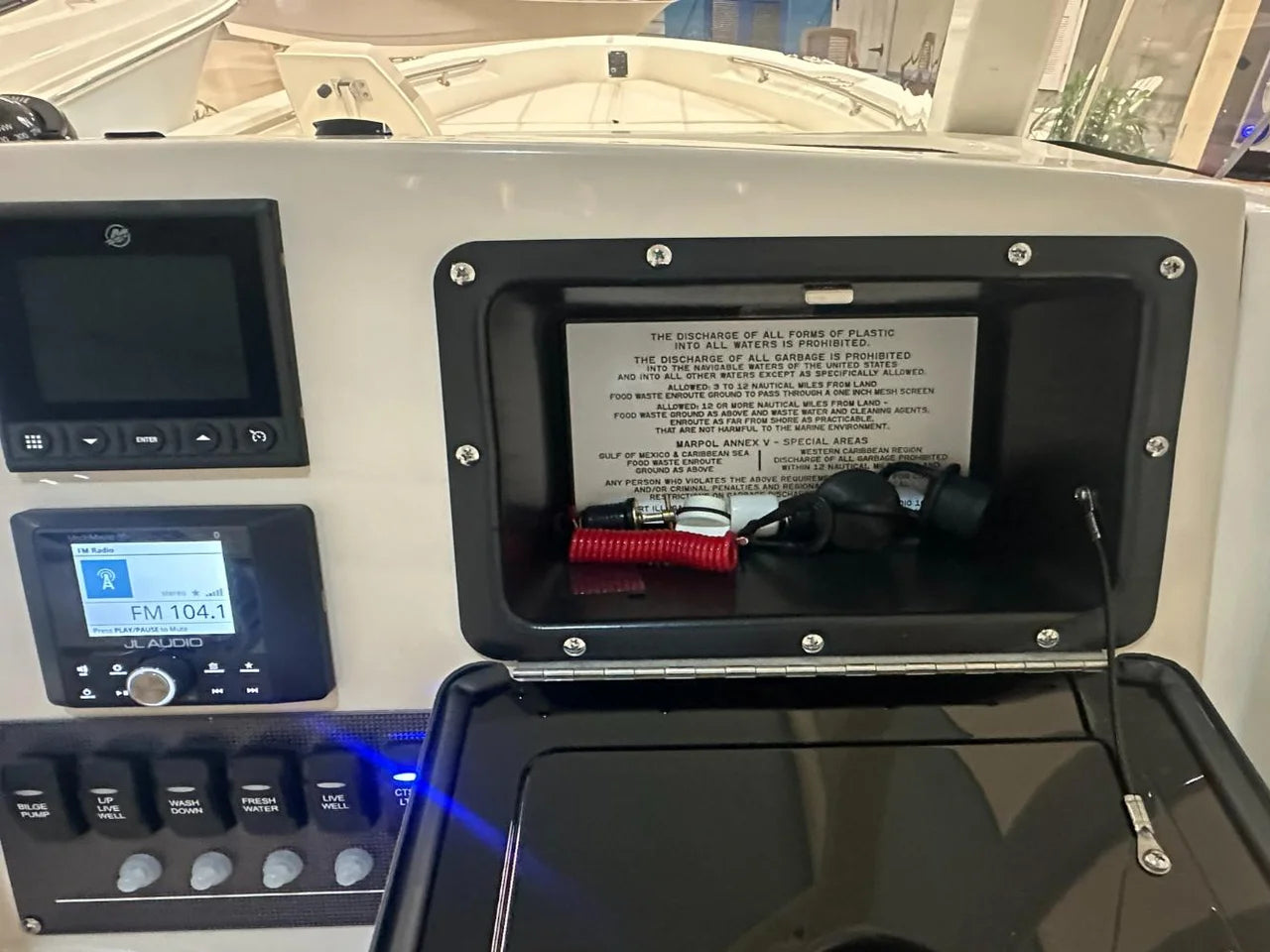 2026 Boston Whaler 250 Dauntless 25.0 feet, Clearwater, Florida #14