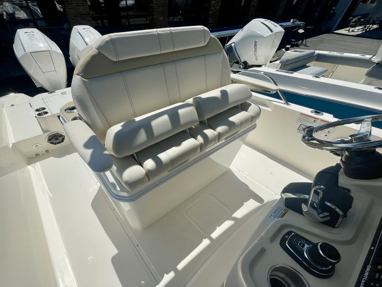 2025 Boston Whaler 280 Dauntless 28.0 feet, Clearwater, Florida #13