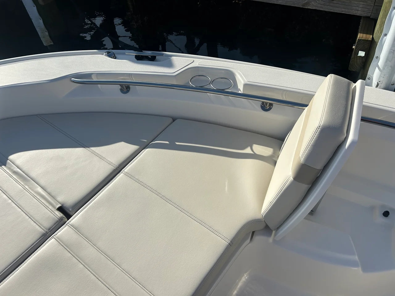 2026 Boston Whaler 250 Dauntless 25.0 feet, Clearwater, Florida #22