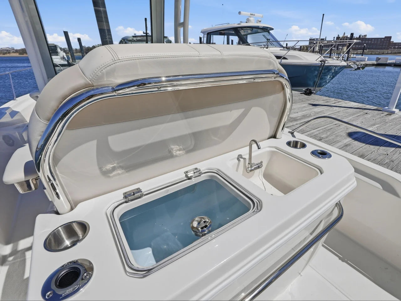 2026 Boston Whaler 280 Dauntless 28.0 feet, Clearwater, Florida #11
