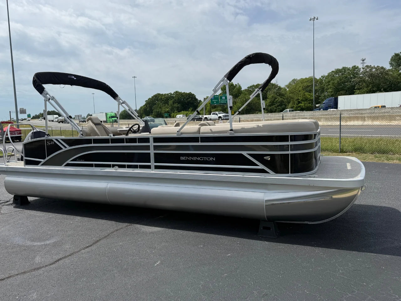 2026 Bennington 25SSB DINETTE 25.0 feet, Clearwater, Florida #5