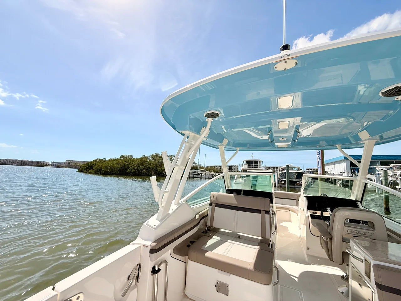 2026 Boston Whaler 280 Vantage 28.0 feet, Clearwater, Florida #39