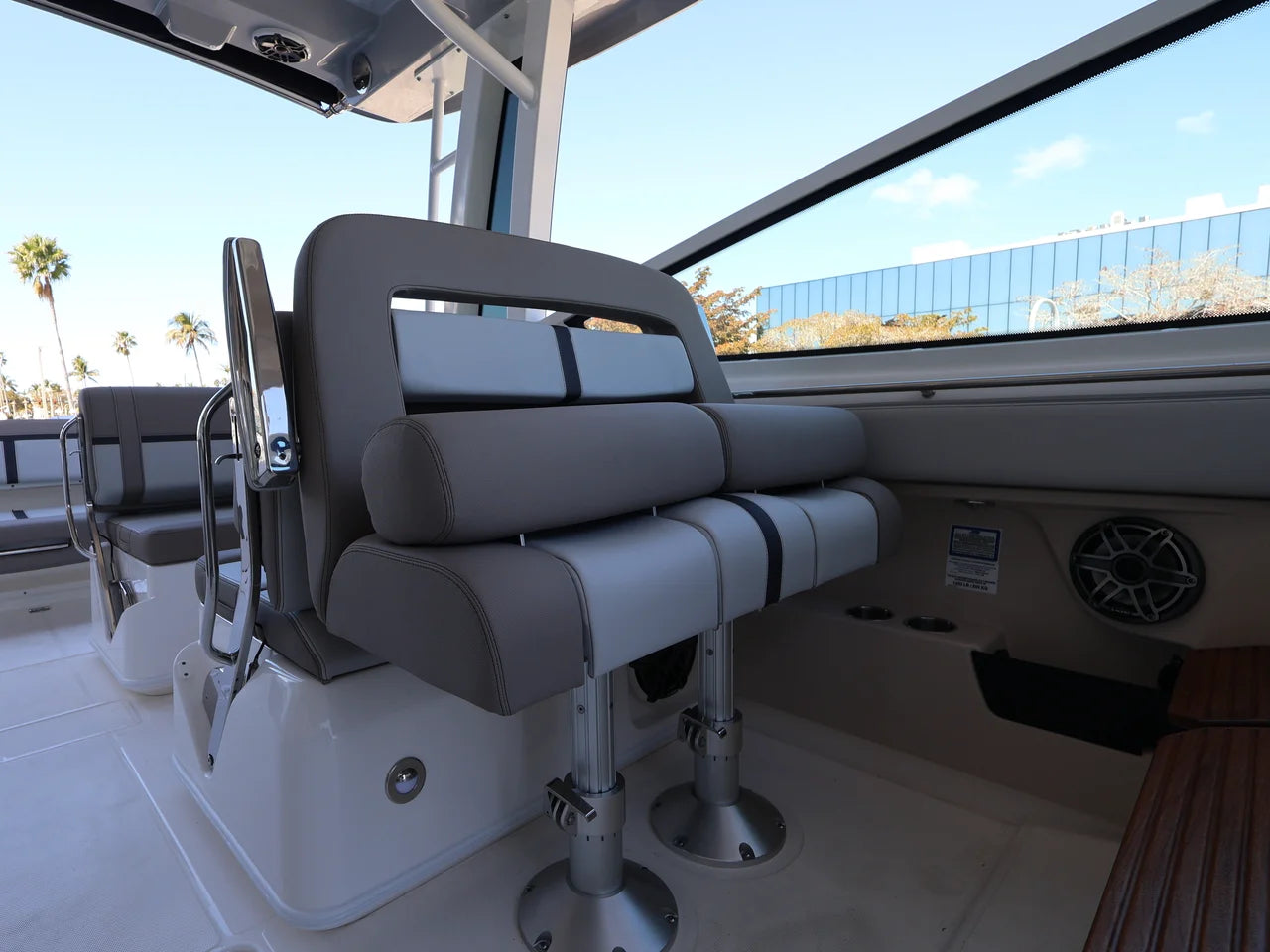 2026 Boston Whaler 330 Vantage 33.0 feet, Clearwater, Florida #21