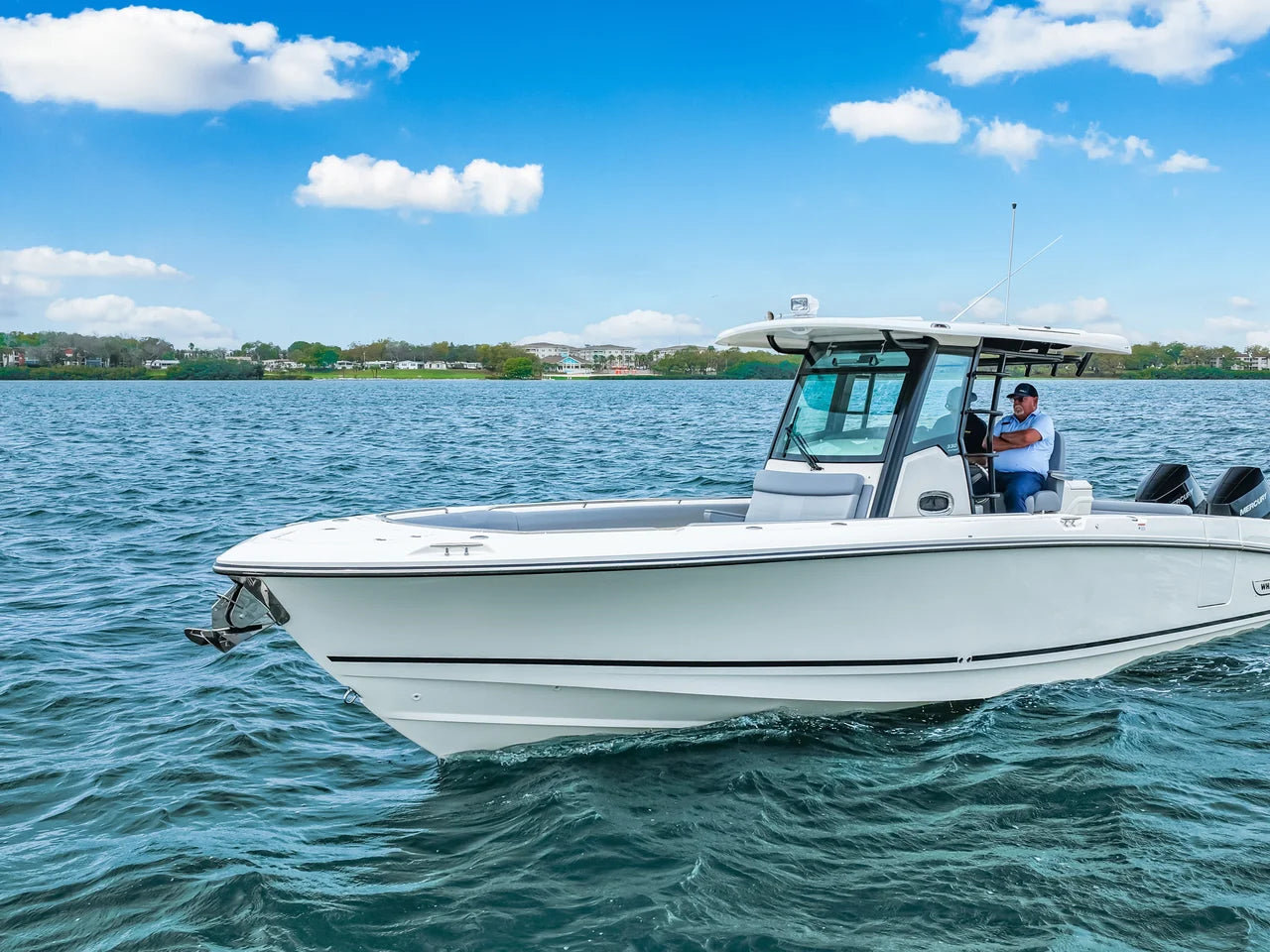 2026 Boston Whaler 330 Outrage 33.0 feet, Clearwater, Florida #14