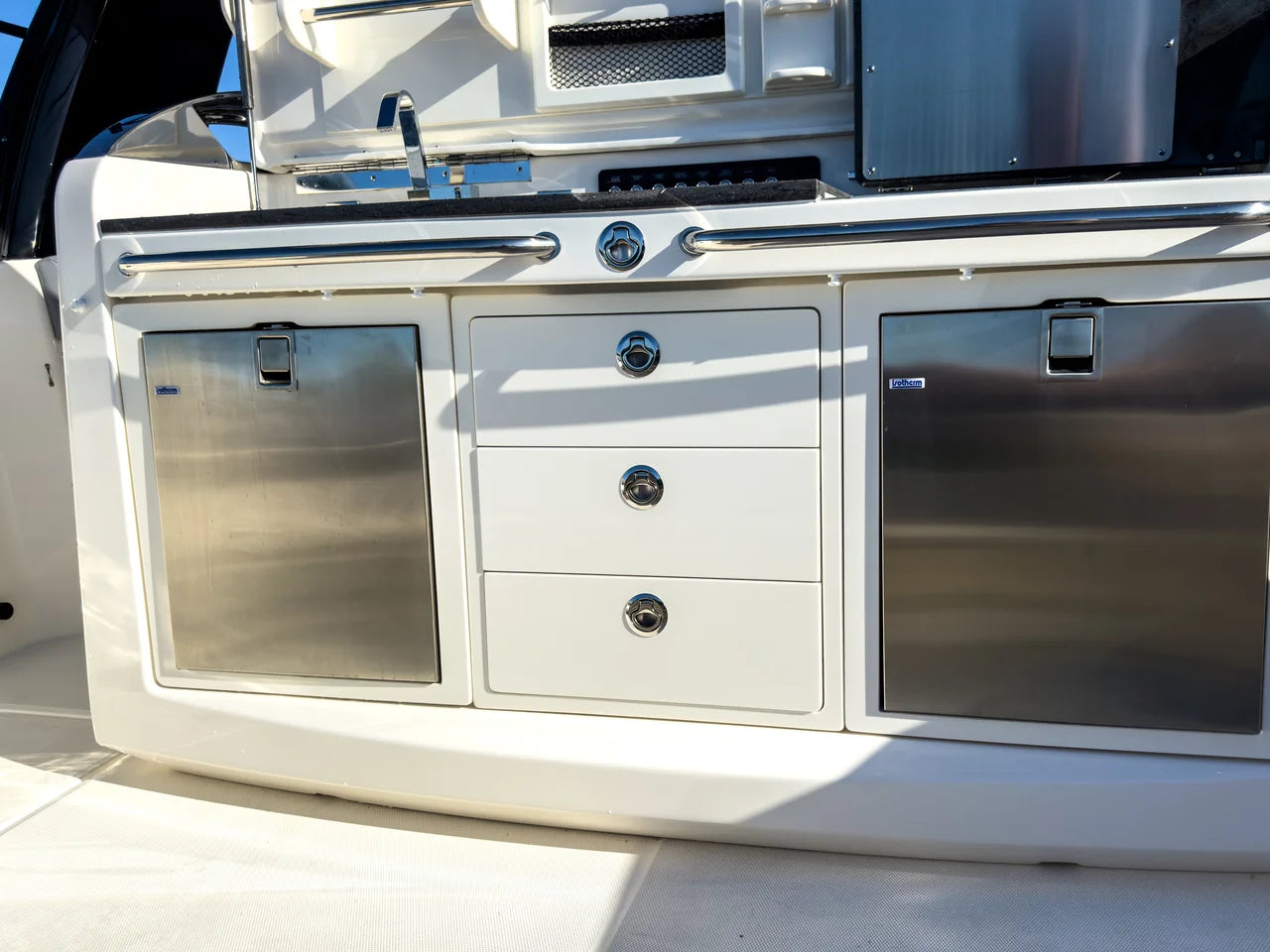 2026 Boston Whaler 420 Outrage 42.0 feet, Clearwater, Florida #12